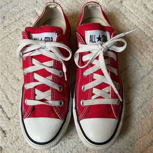 Like New Converse Chuck Taylor All Star M4/W6 - Picture 3 of 3